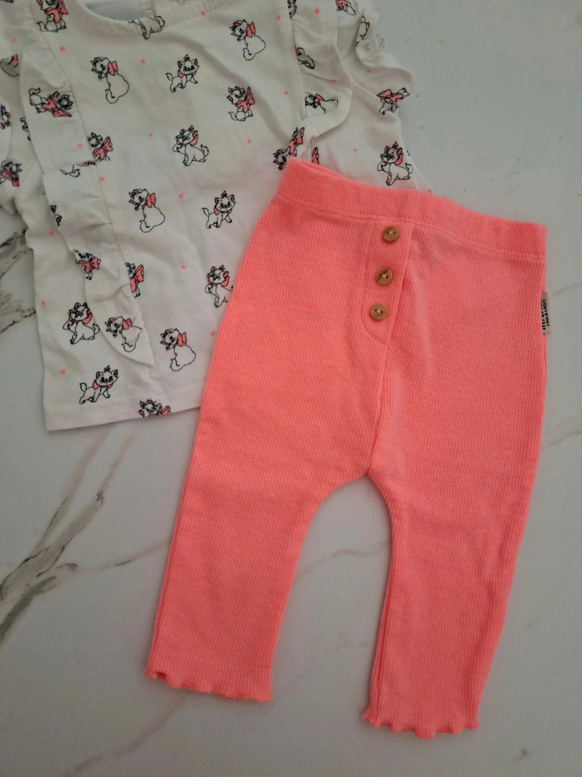 Ensemble fille 3 mois 🌸 – photo 2